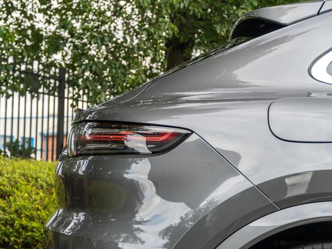 PORSCHE Cayenne Photo 37