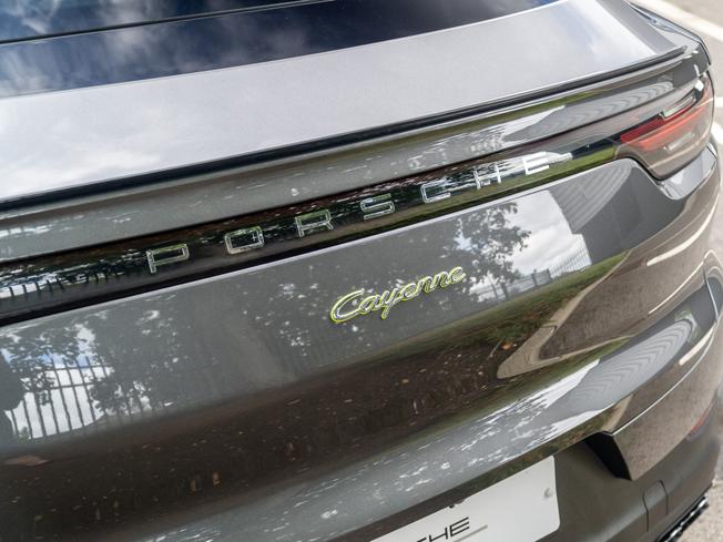 PORSCHE Cayenne Photo 39
