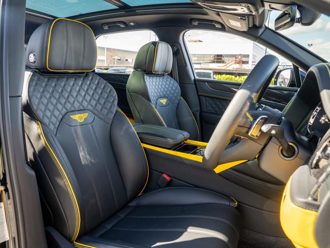 BENTLEY Bentayga Photo 20