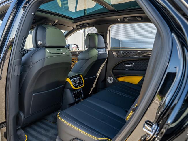 BENTLEY Bentayga Photo 26