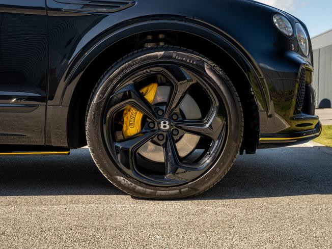 BENTLEY Bentayga Photo 6