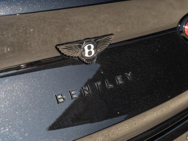 BENTLEY Bentayga Photo 8