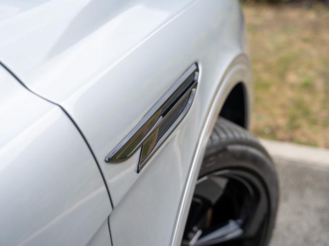 BENTLEY Bentayga Photo 45