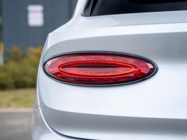BENTLEY Bentayga Photo 47