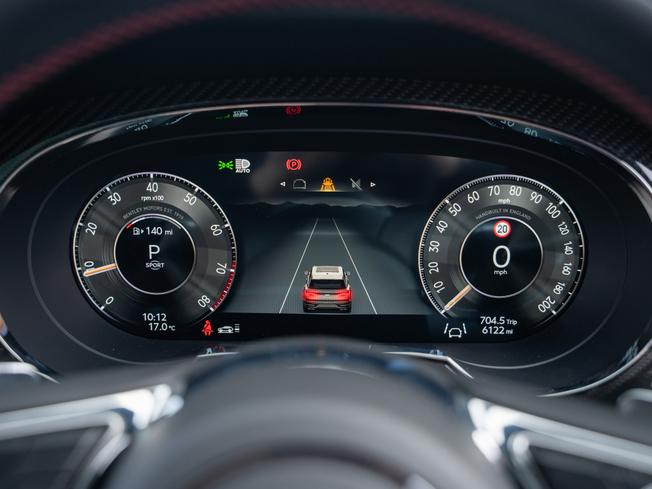 Bentley Bentayga Photo 17