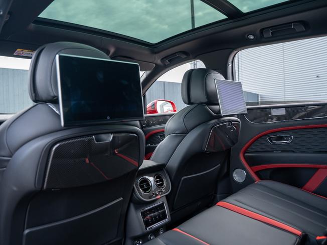 Bentley Bentayga Photo 21