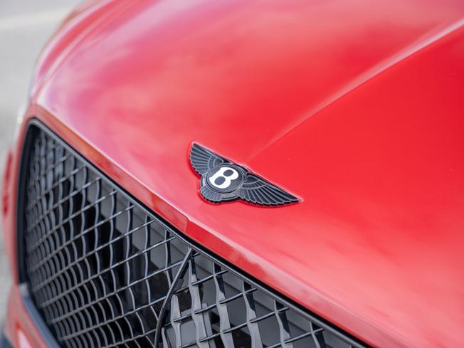 Bentley Bentayga Photo 41