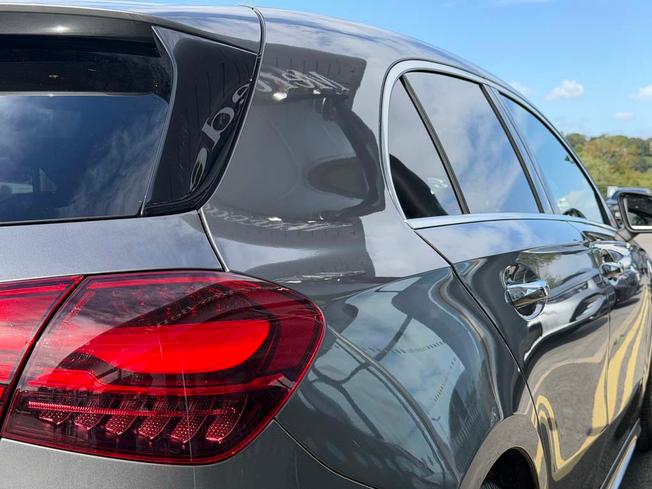 MERCEDES-BENZ A Class Photo 18