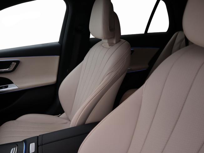 MERCEDES-BENZ E Class Photo 17
