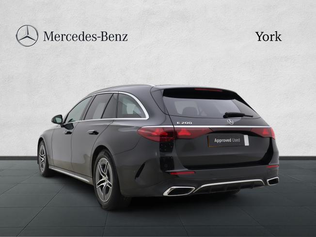 MERCEDES-BENZ E Class Photo 2