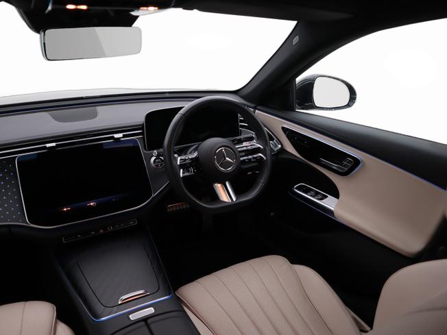 MERCEDES-BENZ E Class Photo 5