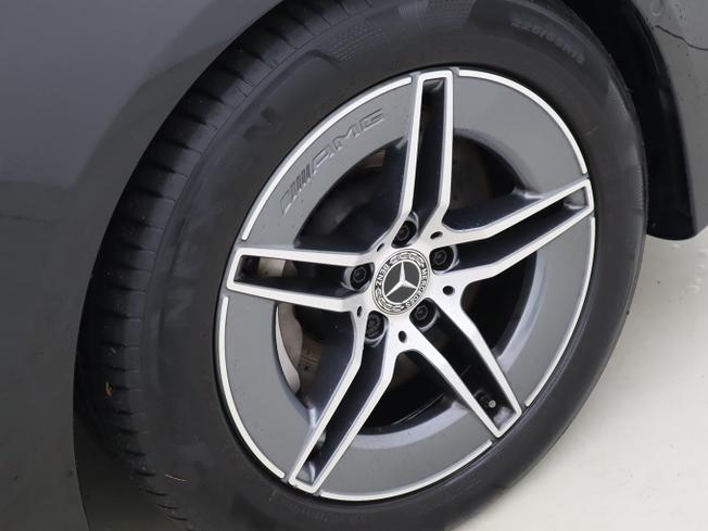 MERCEDES-BENZ E Class Photo 6