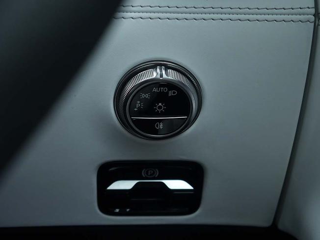 MERCEDES-BENZ AMG GT Photo 16