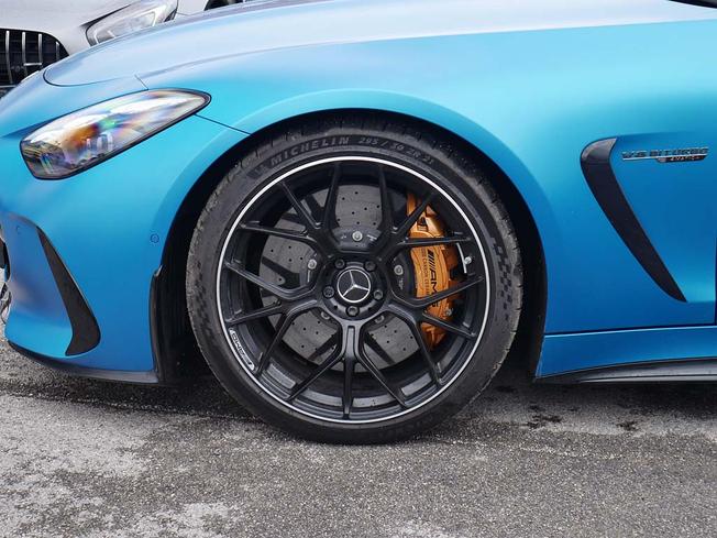 MERCEDES-BENZ AMG GT Photo 6