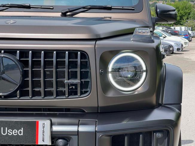 Mercedes-Benz G Class Photo 17