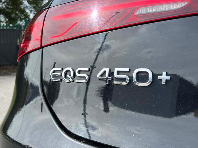 MERCEDES-BENZ Eqs Photo 20