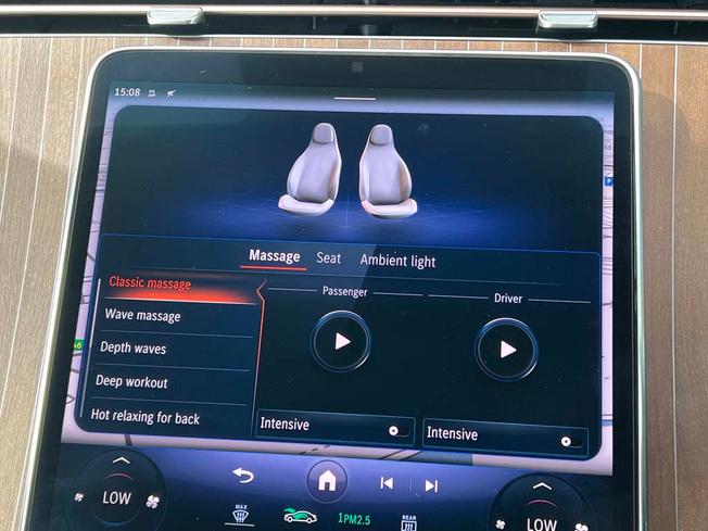 MERCEDES-BENZ Eqs Photo 31