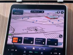 MERCEDES-BENZ Eqs Photo 5