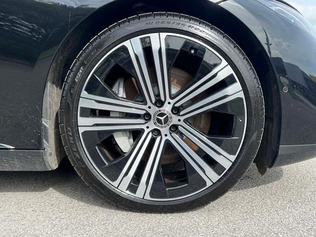 MERCEDES-BENZ Eqs Photo 6
