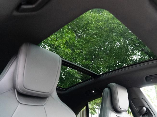 PORSCHE Macan Photo 13