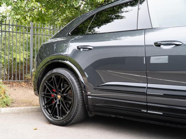 PORSCHE Macan Photo 35