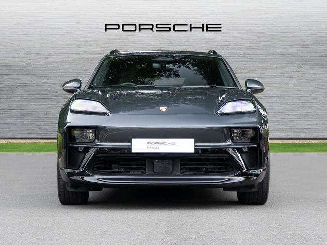 PORSCHE Macan Photo 6