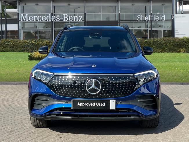 MERCEDES-BENZ Eqb Photo 10