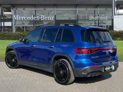 MERCEDES-BENZ Eqb Photo 2