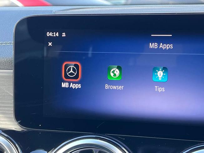 MERCEDES-BENZ Eqb Photo 32