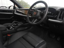 PORSCHE Cayenne Photo 3