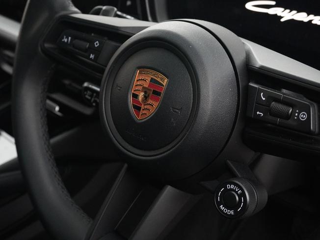 PORSCHE Cayenne Photo 37