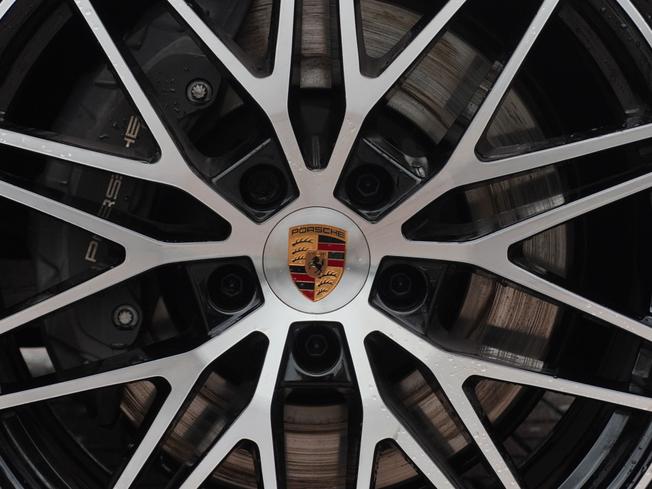 PORSCHE Cayenne Photo 39