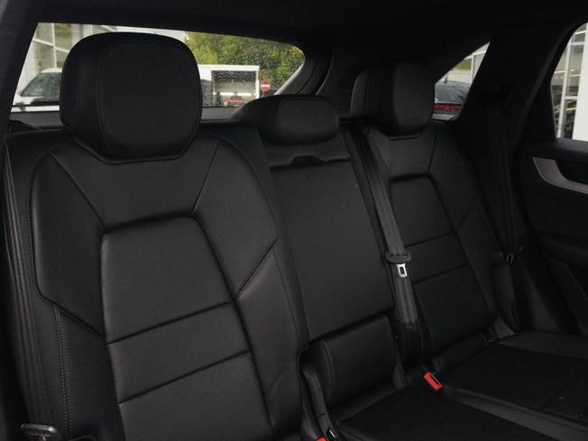 PORSCHE Cayenne Photo 8