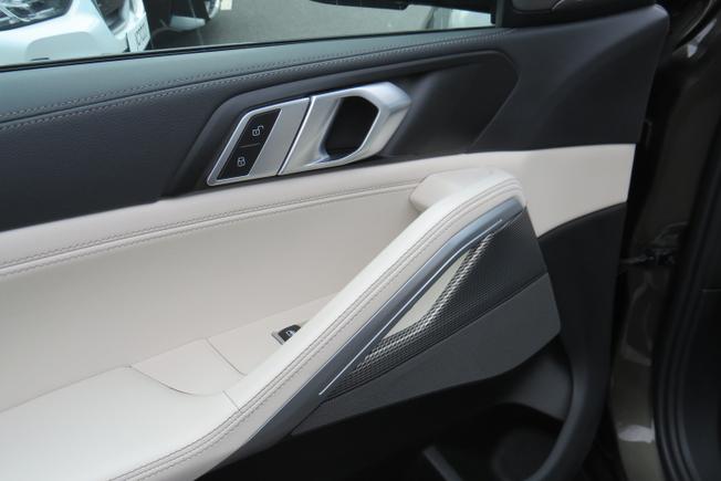 BMW X6 Photo 13