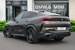 BMW X6 Photo 2