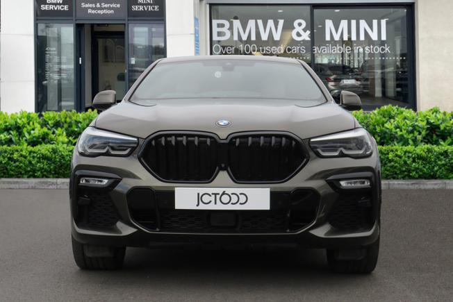 BMW X6 Photo 4