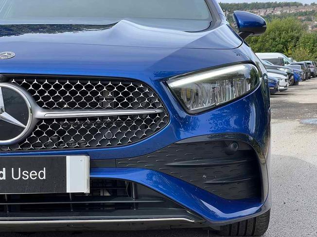 MERCEDES-BENZ A Class Photo 17