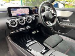MERCEDES-BENZ A Class Photo 3