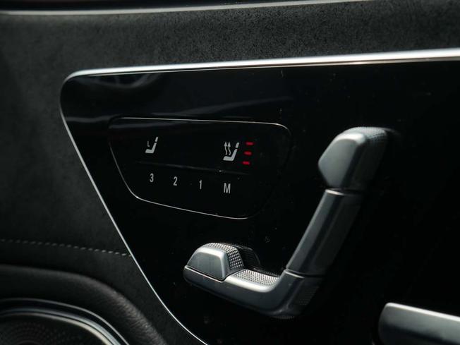 MERCEDES-BENZ Eqs Photo 18