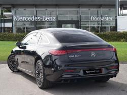MERCEDES-BENZ Eqs Photo 2