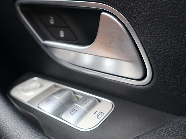 MERCEDES-BENZ Gle Photo 33