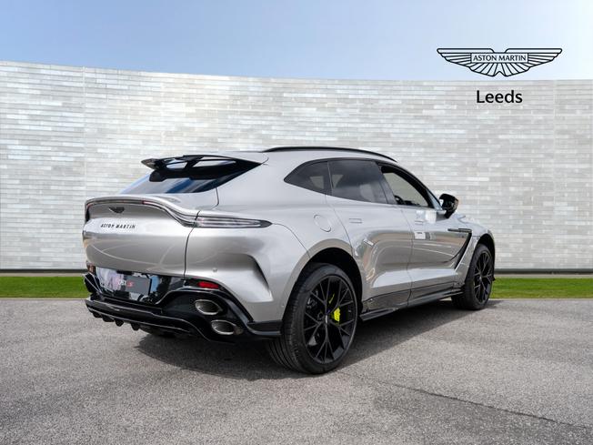 ASTON MARTIN Dbx Photo 36