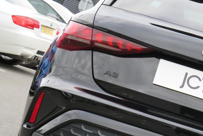 Audi A3 Photo 38