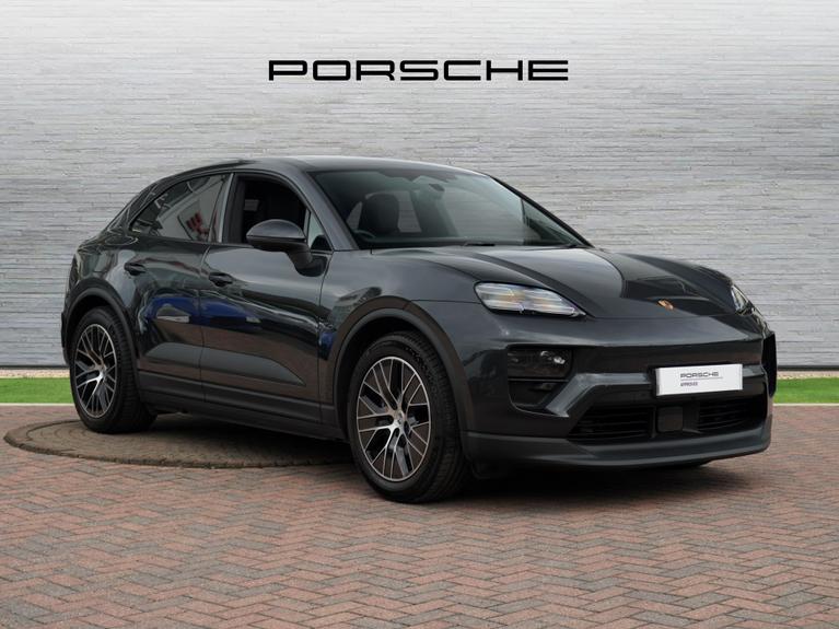 Used PORSCHE Macan