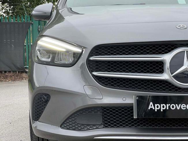 MERCEDES-BENZ B Class Photo 18