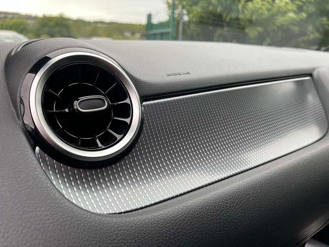 MERCEDES-BENZ B Class Photo 41