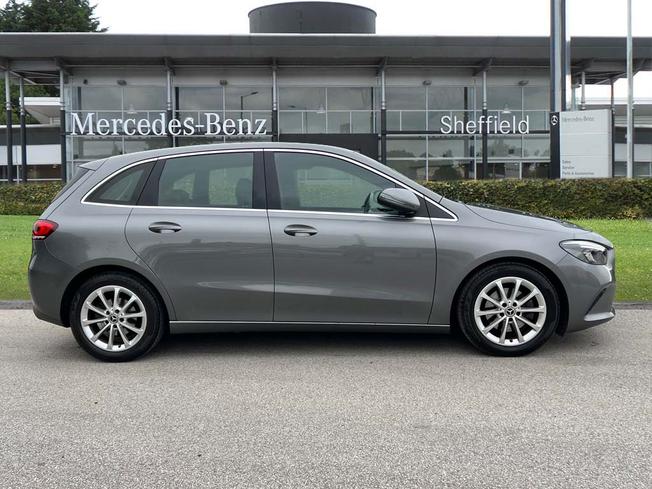 MERCEDES-BENZ B Class Photo 7