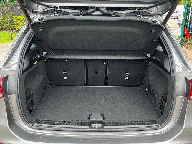 MERCEDES-BENZ B Class Photo 9