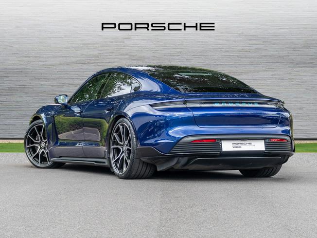 PORSCHE Taycan Photo 2