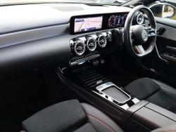 MERCEDES-BENZ A Class Photo 3